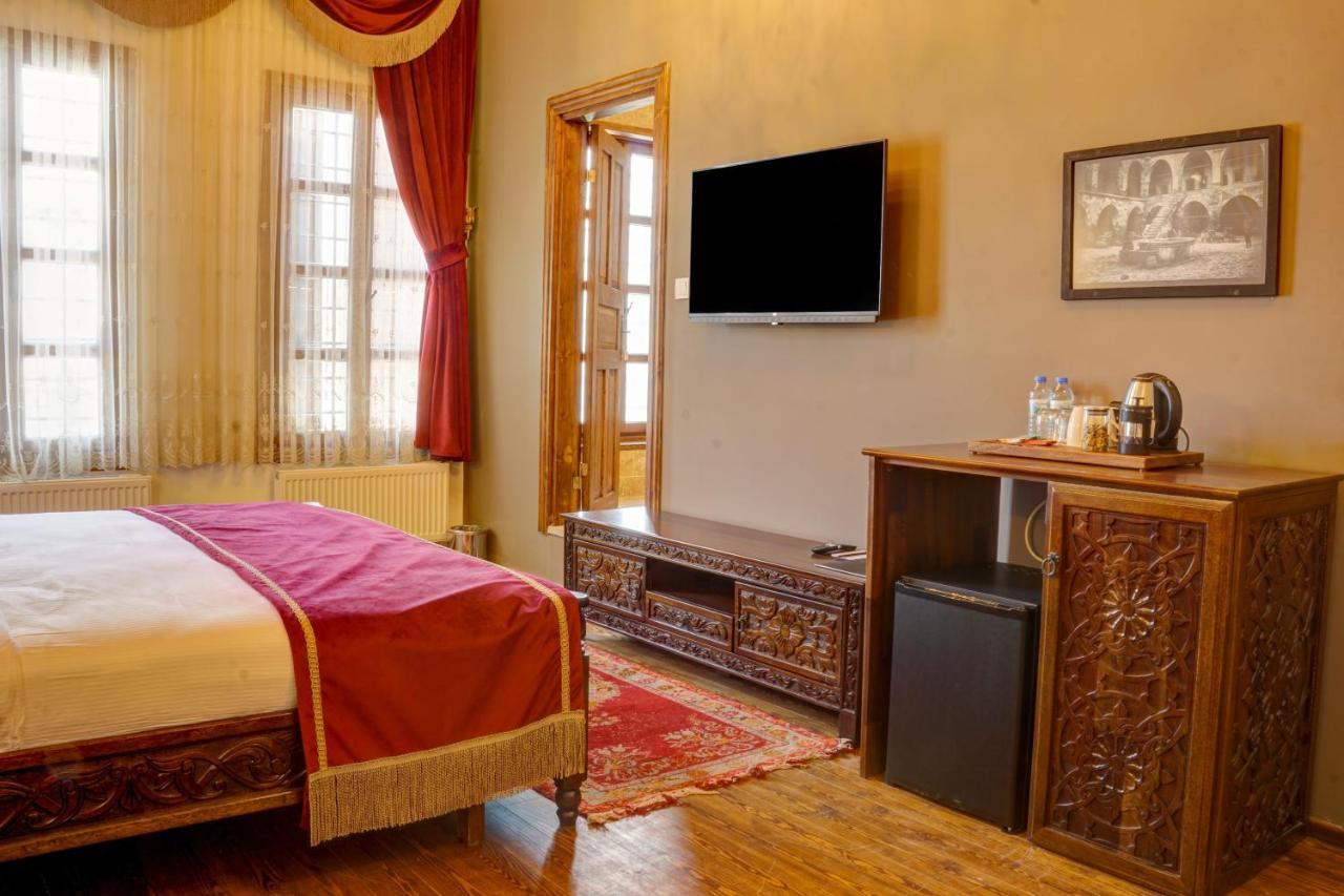 Four Mansions Hotel قيصرية المظهر الخارجي الصورة